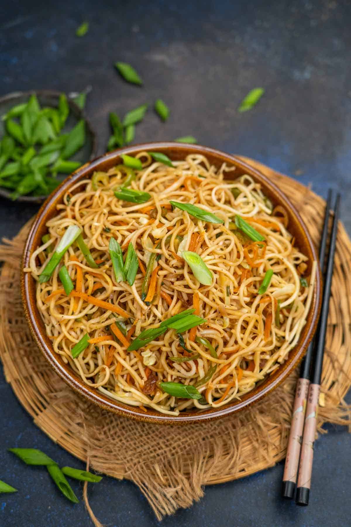 Veg Hakka Noodles